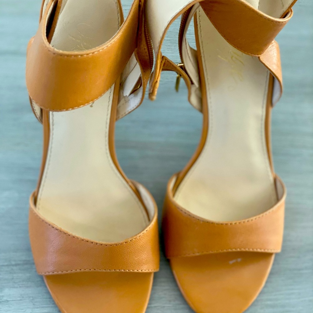 Fergie heels
